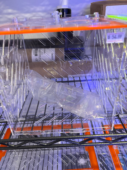 Medium Hanging acclimation box